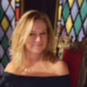 Meet your Posher, Chrissy